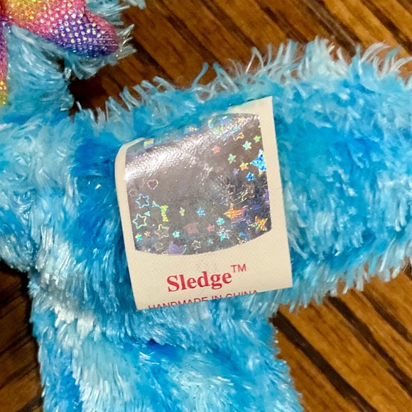 Ty Sledge the shark beanie baby from 2002 - Picture 9 of 11